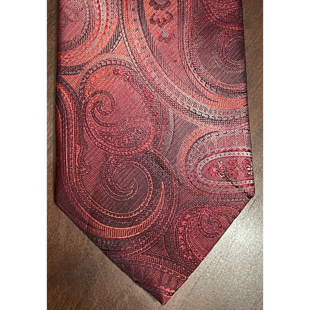 Architect Red Gray 100% Polyester Men’s Neck Tie Made In China